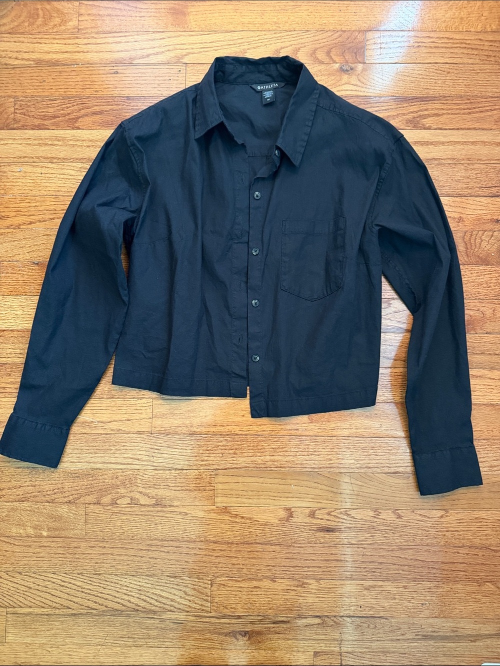 Athleta Black Cropped Long-Sleeve Button-Down Shirt